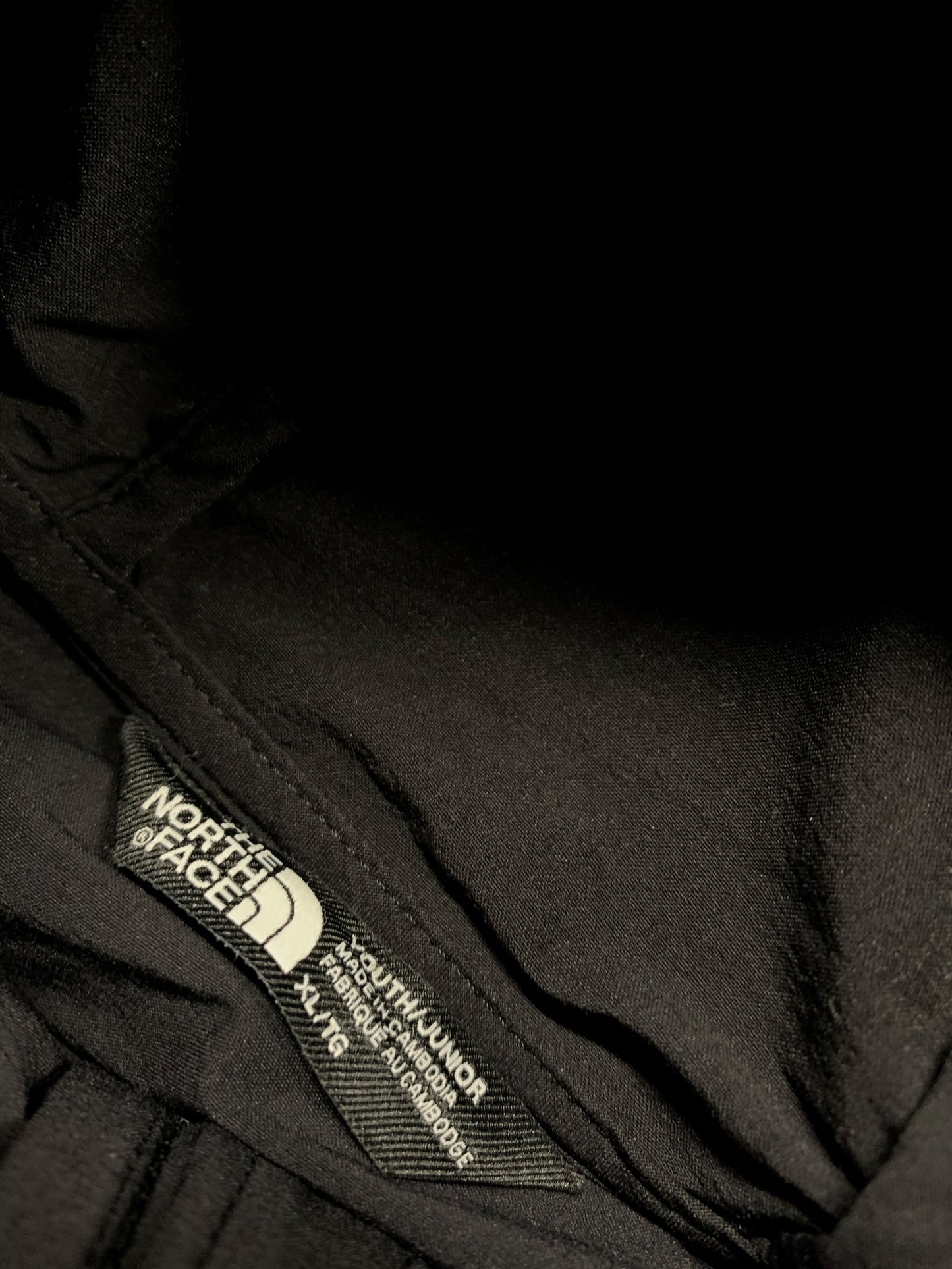 North Face Windbreaker (youth XL)